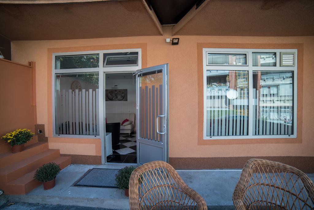 Apartman Hitno Tuzla Dış mekan fotoğraf